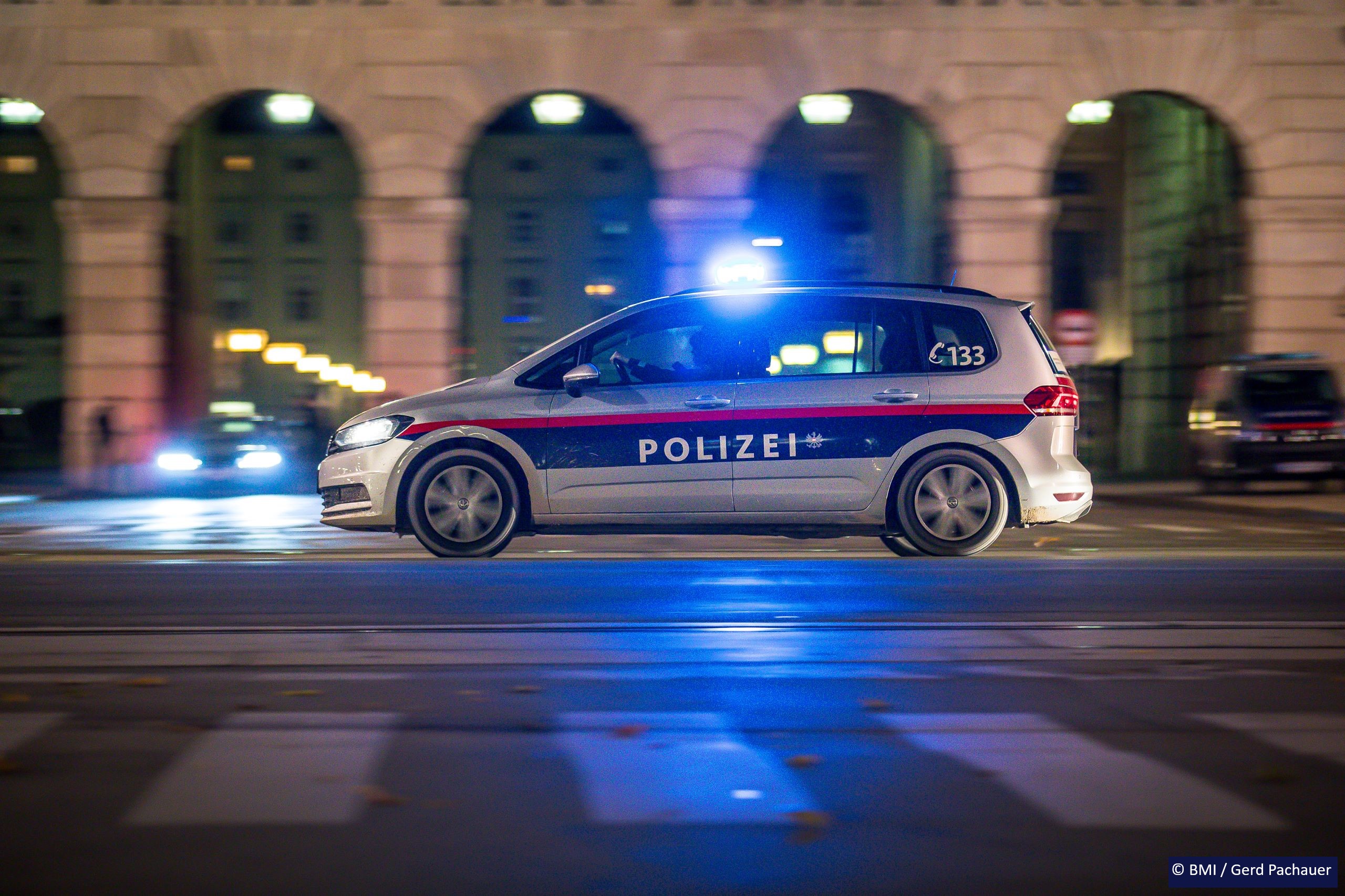 Großfahndung in Polen: Polizei sucht bewaffneten Doppelmörder