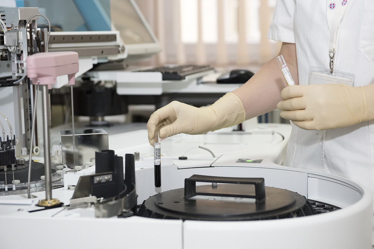 Fortschritte in der Medizin: Neue Technologien, Chancen und Herausforderungen