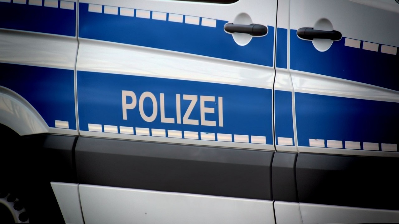 Schüsse auf Straßenbahn in Wien: Verdächtiger gesteht Tat