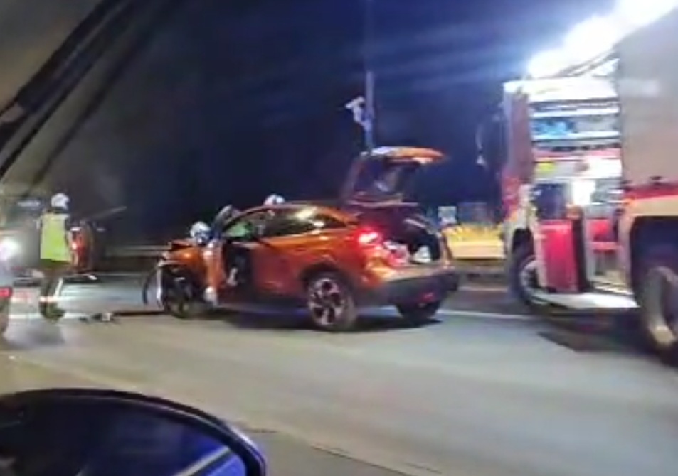 Schwerer Unfall auf der A23 in Wien Schwerer Unfall auf der A23 in Wien